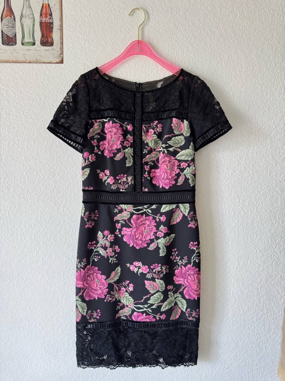 Tadashi Shoji Floral Neoprene & Lace Sheath Dress Size 10